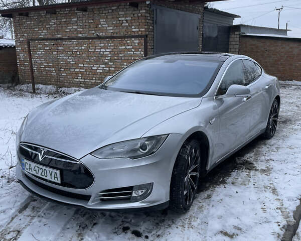 Сірий Тесла Модель С, об'ємом двигуна 0 л та пробігом 247 тис. км за 12700 $, фото 1 на Automoto.ua