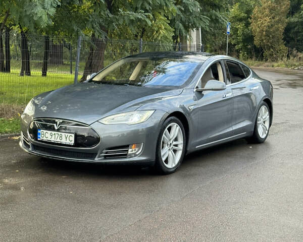 Сірий Тесла Модель С, об'ємом двигуна 0 л та пробігом 242 тис. км за 12700 $, фото 1 на Automoto.ua