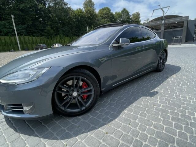 Сірий Тесла Модель С, об'ємом двигуна 0 л та пробігом 192 тис. км за 12800 $, фото 1 на Automoto.ua