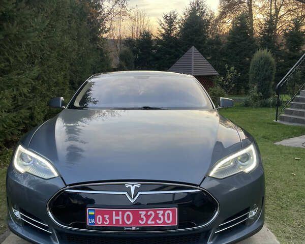 Сірий Тесла Модель С, об'ємом двигуна 0 л та пробігом 172 тис. км за 13500 $, фото 1 на Automoto.ua