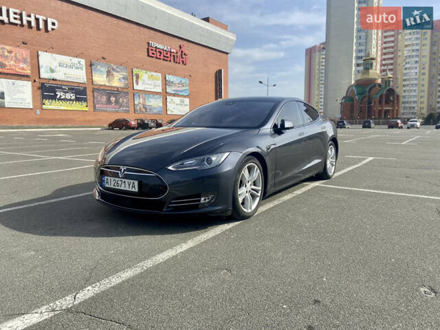 Сірий Тесла Модель С, об'ємом двигуна 0 л та пробігом 160 тис. км за 12900 $, фото 1 на Automoto.ua
