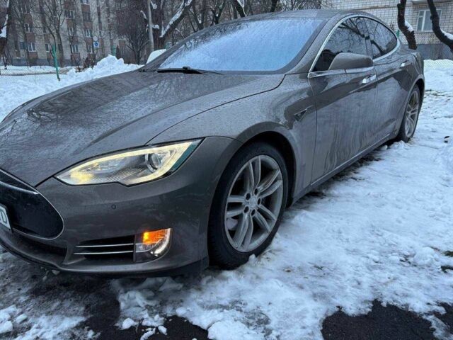 Сірий Тесла Модель С, об'ємом двигуна 0 л та пробігом 181 тис. км за 17500 $, фото 1 на Automoto.ua