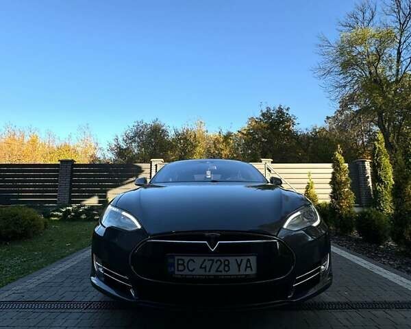 Серый Тесла Модель С, объемом двигателя 0 л и пробегом 178 тыс. км за 16000 $, фото 1 на Automoto.ua