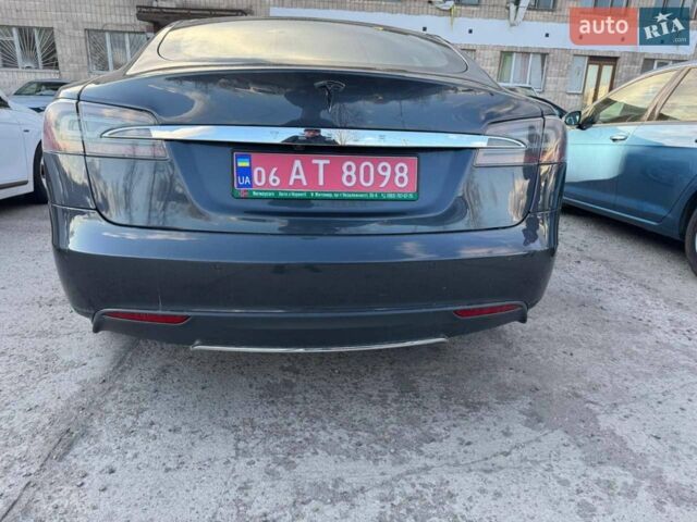 Сірий Тесла Модель С, об'ємом двигуна 0 л та пробігом 283 тис. км за 15950 $, фото 1 на Automoto.ua