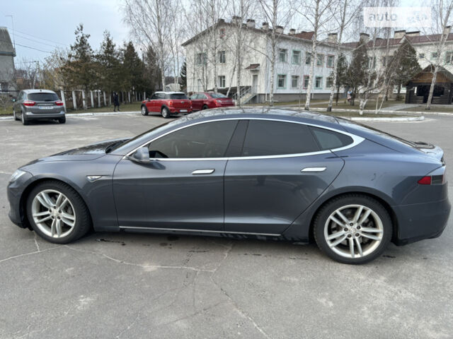 Сірий Тесла Модель С, об'ємом двигуна 0 л та пробігом 178 тис. км за 12600 $, фото 1 на Automoto.ua