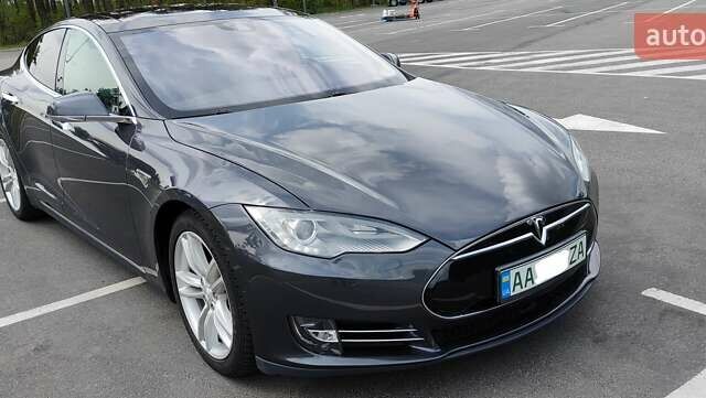 Сірий Тесла Модель С, об'ємом двигуна 0 л та пробігом 192 тис. км за 22000 $, фото 1 на Automoto.ua