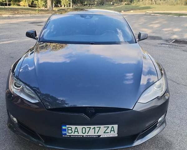 Сірий Тесла Модель С, об'ємом двигуна 0 л та пробігом 96 тис. км за 18000 $, фото 1 на Automoto.ua