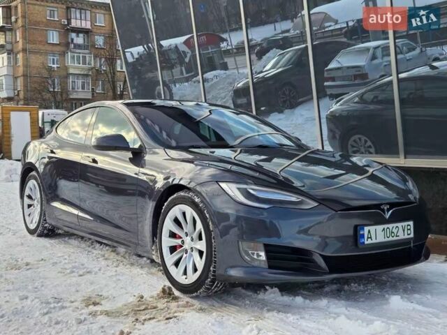 Серый Тесла Модель С, объемом двигателя 0 л и пробегом 205 тыс. км за 15700 $, фото 1 на Automoto.ua