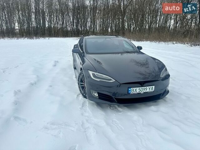Сірий Тесла Модель С, об'ємом двигуна 0 л та пробігом 197 тис. км за 16000 $, фото 1 на Automoto.ua