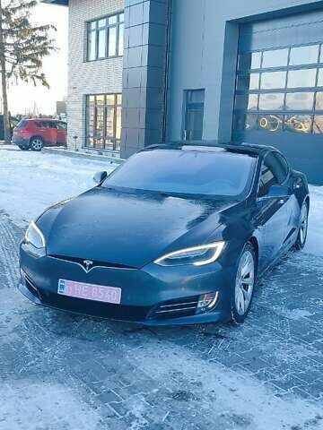 Сірий Тесла Модель С, об'ємом двигуна 0 л та пробігом 229 тис. км за 15100 $, фото 1 на Automoto.ua