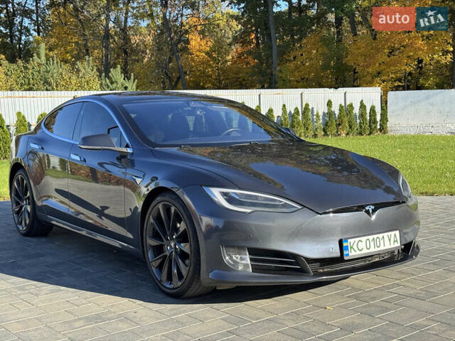 Тесла Модель С 2017 у Луцьку на Automoto.ua Сірий Тесла Модель С, об'ємом двигуна 0 л та пробігом 164 тис. км за 22111 $, фото 1 на Automoto.ua