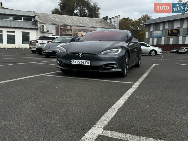 Сірий Тесла Модель С, об'ємом двигуна 0 л та пробігом 160 тис. км за 15999 $, фото 1 на Automoto.ua