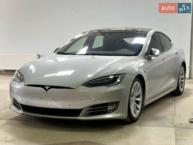 Сірий Тесла Модель С, об'ємом двигуна 0 л та пробігом 160 тис. км за 20790 $, фото 1 на Automoto.ua