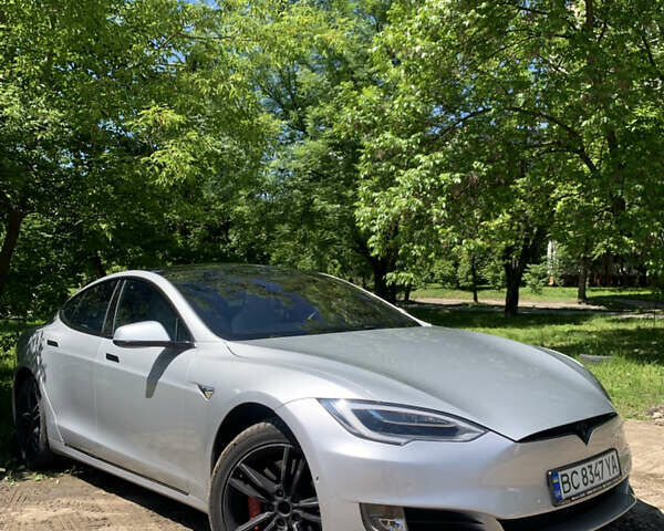 Сірий Тесла Модель С, об'ємом двигуна 0 л та пробігом 215 тис. км за 24900 $, фото 1 на Automoto.ua