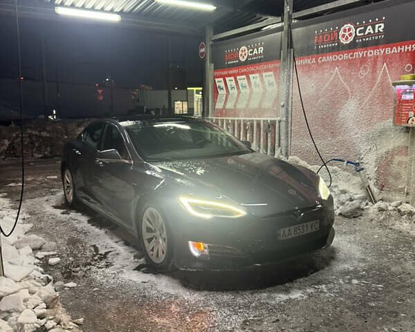 Сірий Тесла Модель С, об'ємом двигуна 0 л та пробігом 160 тис. км за 18500 $, фото 1 на Automoto.ua