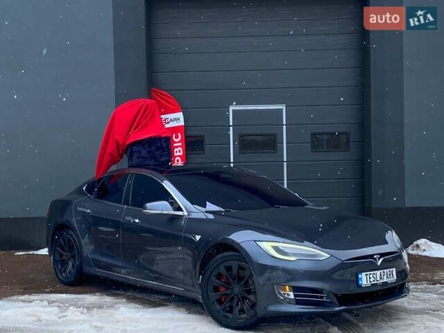 Сірий Тесла Модель С, об'ємом двигуна 0 л та пробігом 145 тис. км за 20000 $, фото 1 на Automoto.ua