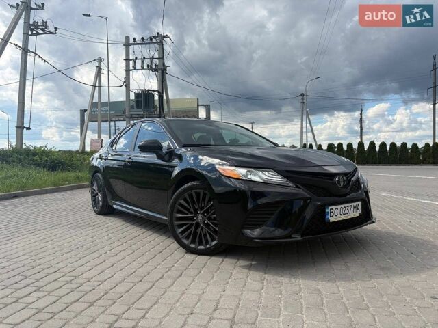 Серый Тесла Модель С, объемом двигателя 0 л и пробегом 78 тыс. км за 23700 $, фото 1 на Automoto.ua