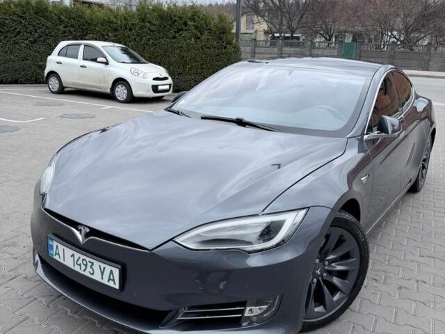 Сірий Тесла Модель С, об'ємом двигуна 0 л та пробігом 135 тис. км за 23000 $, фото 1 на Automoto.ua