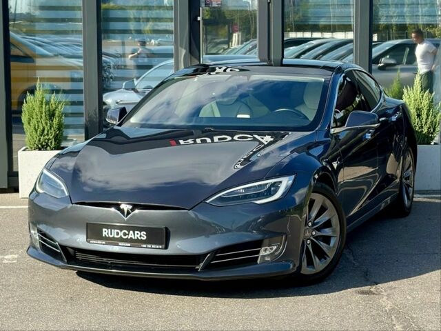 Сірий Тесла Модель С, об'ємом двигуна 0 л та пробігом 193 тис. км за 18399 $, фото 1 на Automoto.ua