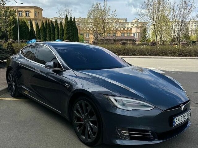 Сірий Тесла Модель С, об'ємом двигуна 0 л та пробігом 183 тис. км за 22990 $, фото 1 на Automoto.ua