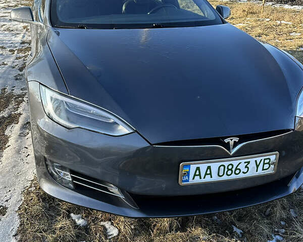 Сірий Тесла Модель С, об'ємом двигуна 0 л та пробігом 178 тис. км за 25500 $, фото 1 на Automoto.ua