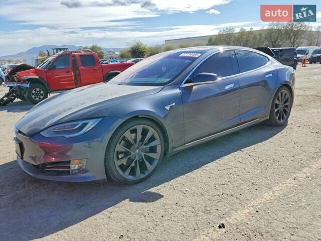 Сірий Тесла Модель С, об'ємом двигуна 0 л та пробігом 70 тис. км за 6000 $, фото 1 на Automoto.ua