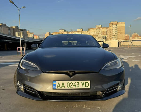 Сірий Тесла Модель С, об'ємом двигуна 0 л та пробігом 116 тис. км за 27500 $, фото 1 на Automoto.ua