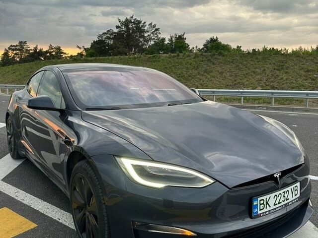 Сірий Тесла Модель С, об'ємом двигуна 0 л та пробігом 121 тис. км за 29999 $, фото 1 на Automoto.ua