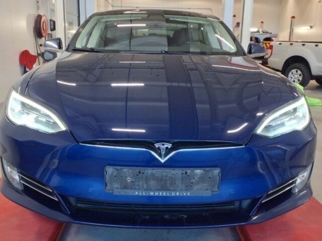 Синій Тесла Модель С, об'ємом двигуна 0 л та пробігом 142 тис. км за 17700 $, фото 1 на Automoto.ua