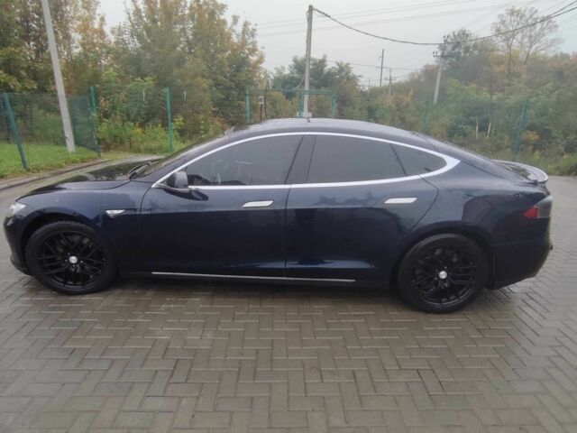 Синій Тесла Модель С, об'ємом двигуна 0 л та пробігом 165 тис. км за 11750 $, фото 1 на Automoto.ua