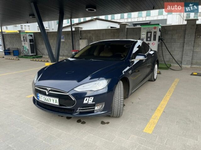 Синий Тесла Модель С, объемом двигателя 0 л и пробегом 212 тыс. км за 12500 $, фото 1 на Automoto.ua