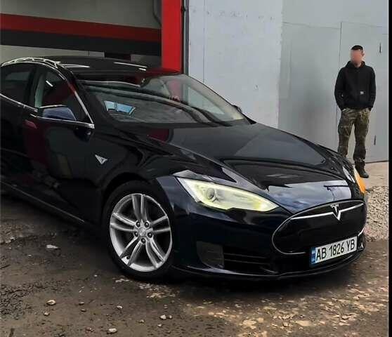 Синий Тесла Модель С, объемом двигателя 0 л и пробегом 182 тыс. км за 13000 $, фото 1 на Automoto.ua
