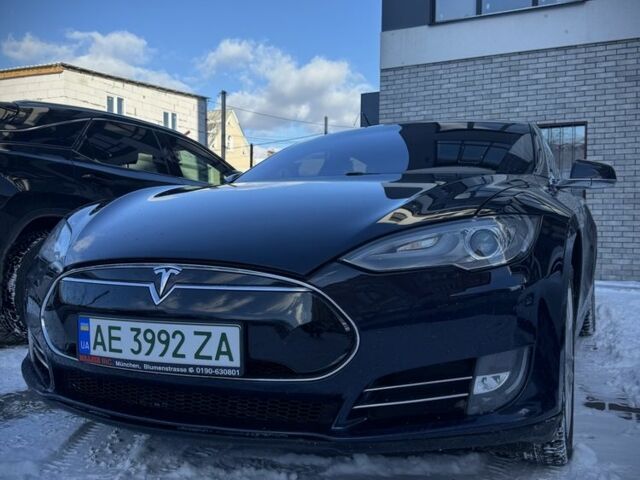 Синій Тесла Модель С, об'ємом двигуна 0 л та пробігом 167 тис. км за 13700 $, фото 1 на Automoto.ua