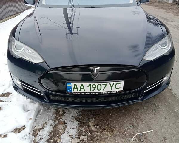 Синий Тесла Модель С, объемом двигателя 0 л и пробегом 177 тыс. км за 19000 $, фото 1 на Automoto.ua