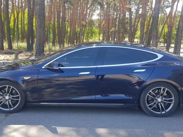 Синій Тесла Модель С, об'ємом двигуна 0 л та пробігом 460 тис. км за 13583 $, фото 1 на Automoto.ua