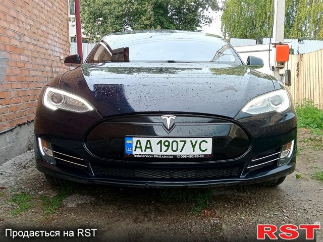 Синий Тесла Модель С, объемом двигателя 0.31 л и пробегом 185 тыс. км за 19000 $, фото 1 на Automoto.ua