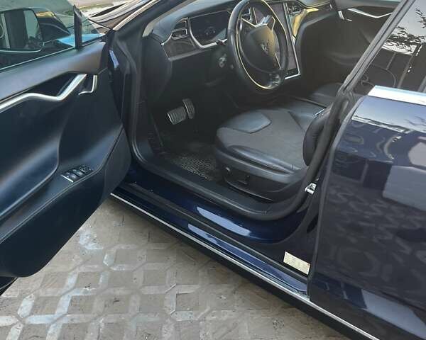 Синій Тесла Модель С, об'ємом двигуна 0 л та пробігом 161 тис. км за 13000 $, фото 1 на Automoto.ua