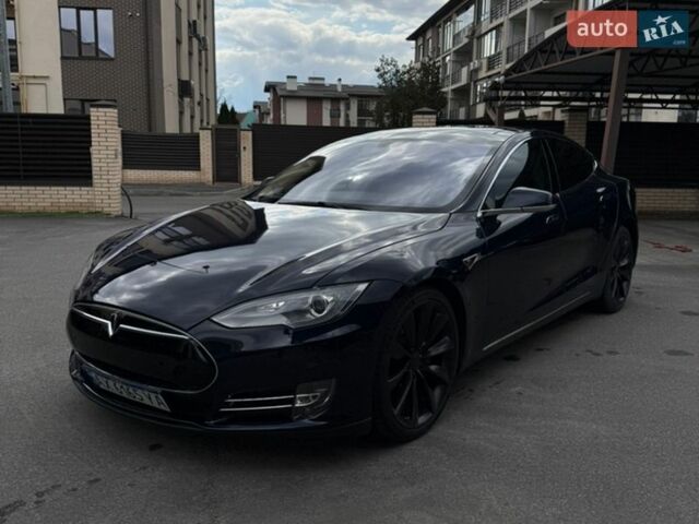 Синий Тесла Модель С, объемом двигателя 0 л и пробегом 147 тыс. км за 12500 $, фото 1 на Automoto.ua