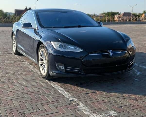 Тесла Модель С 2013 в Харькове на Automoto.ua Синий Тесла Модель С, объемом двигателя 0 л и пробегом 251 тыс. км за 14989 $, фото 1 на Automoto.ua
