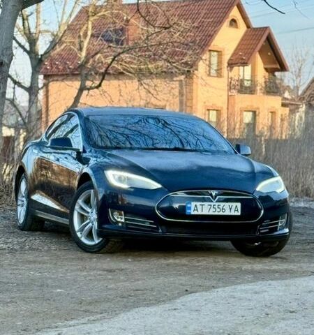 Синий Тесла Модель С, объемом двигателя 0 л и пробегом 193 тыс. км за 10999 $, фото 1 на Automoto.ua