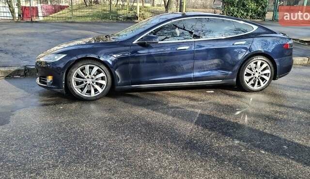 Синій Тесла Модель С, об'ємом двигуна 0 л та пробігом 333 тис. км за 14500 $, фото 1 на Automoto.ua
