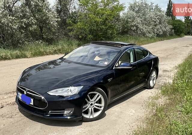 Синій Тесла Модель С, об'ємом двигуна 0 л та пробігом 200 тис. км за 13900 $, фото 1 на Automoto.ua