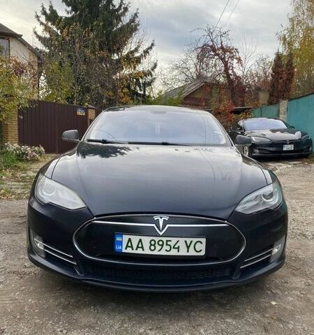 Синий Тесла Модель С, объемом двигателя 0 л и пробегом 320 тыс. км за 13100 $, фото 1 на Automoto.ua