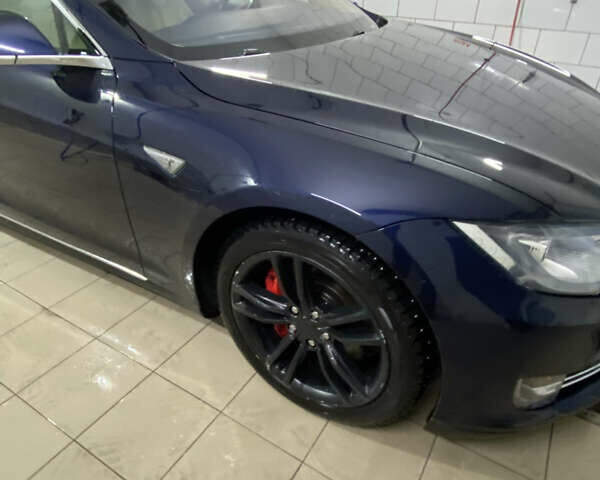 Синий Тесла Модель С, объемом двигателя 0 л и пробегом 131 тыс. км за 9000 $, фото 1 на Automoto.ua