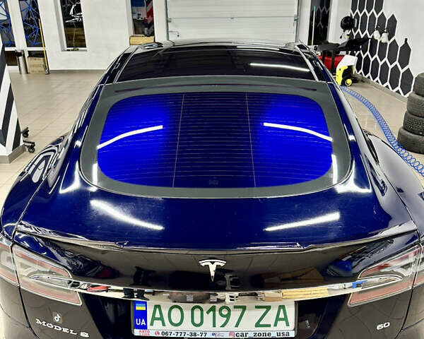 Синий Тесла Модель С, объемом двигателя 0 л и пробегом 130 тыс. км за 14999 $, фото 1 на Automoto.ua
