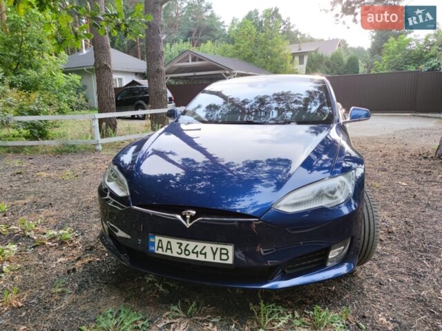 Синий Тесла Модель С, объемом двигателя 0 л и пробегом 169 тыс. км за 17000 $, фото 1 на Automoto.ua