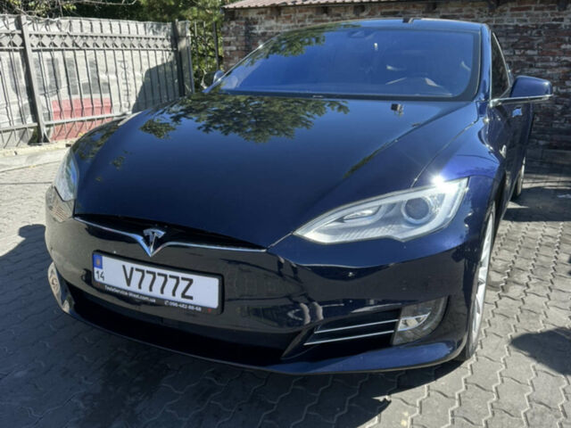 Синий Тесла Модель С, объемом двигателя 0 л и пробегом 144 тыс. км за 13500 $, фото 1 на Automoto.ua