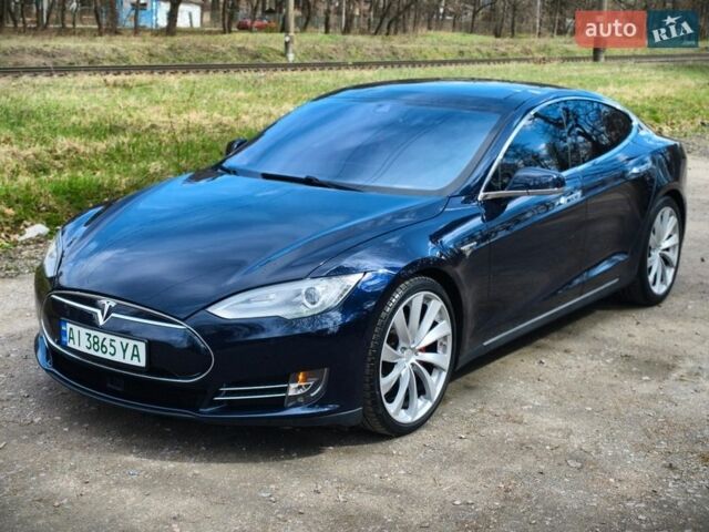 Синий Тесла Модель С, объемом двигателя 0 л и пробегом 218 тыс. км за 11999 $, фото 1 на Automoto.ua