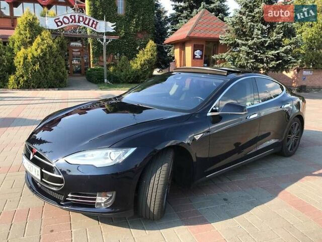 Синий Тесла Модель С, объемом двигателя 0 л и пробегом 180 тыс. км за 12600 $, фото 1 на Automoto.ua