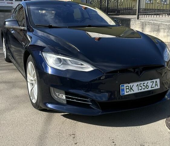 Синій Тесла Модель С, об'ємом двигуна 0 л та пробігом 182 тис. км за 13700 $, фото 1 на Automoto.ua